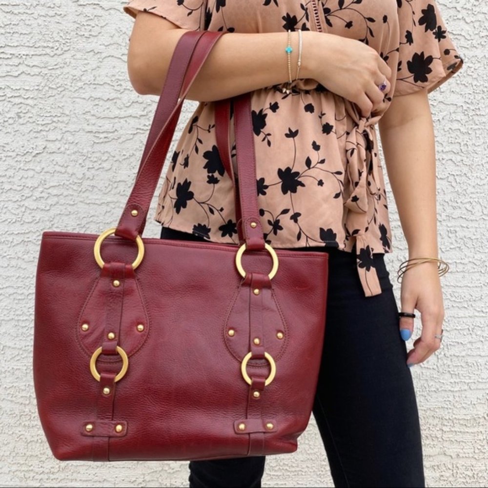 SOLD Etienne Aigner Leather Tote - Picture 3 of 10